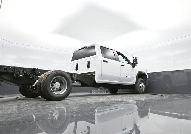 2025 GMC Sierra 3500HD CC Pro