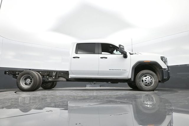 2025 GMC Sierra 3500HD CC Pro