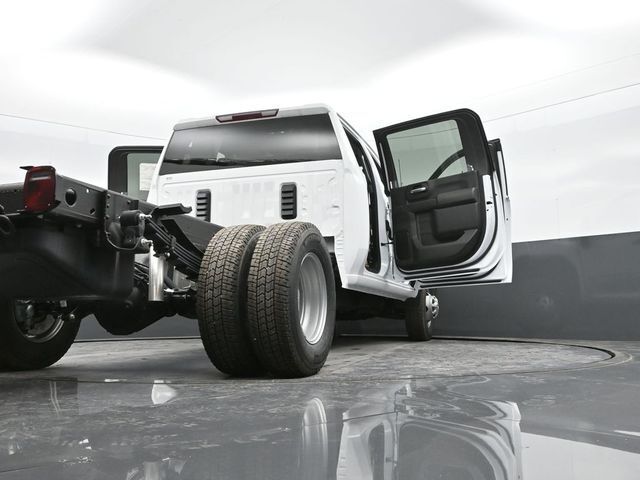 2025 GMC Sierra 3500HD CC Pro
