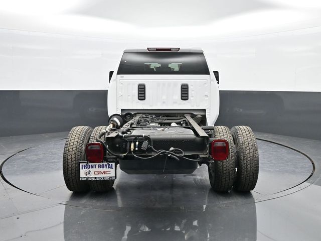 2025 GMC Sierra 3500HD CC Pro