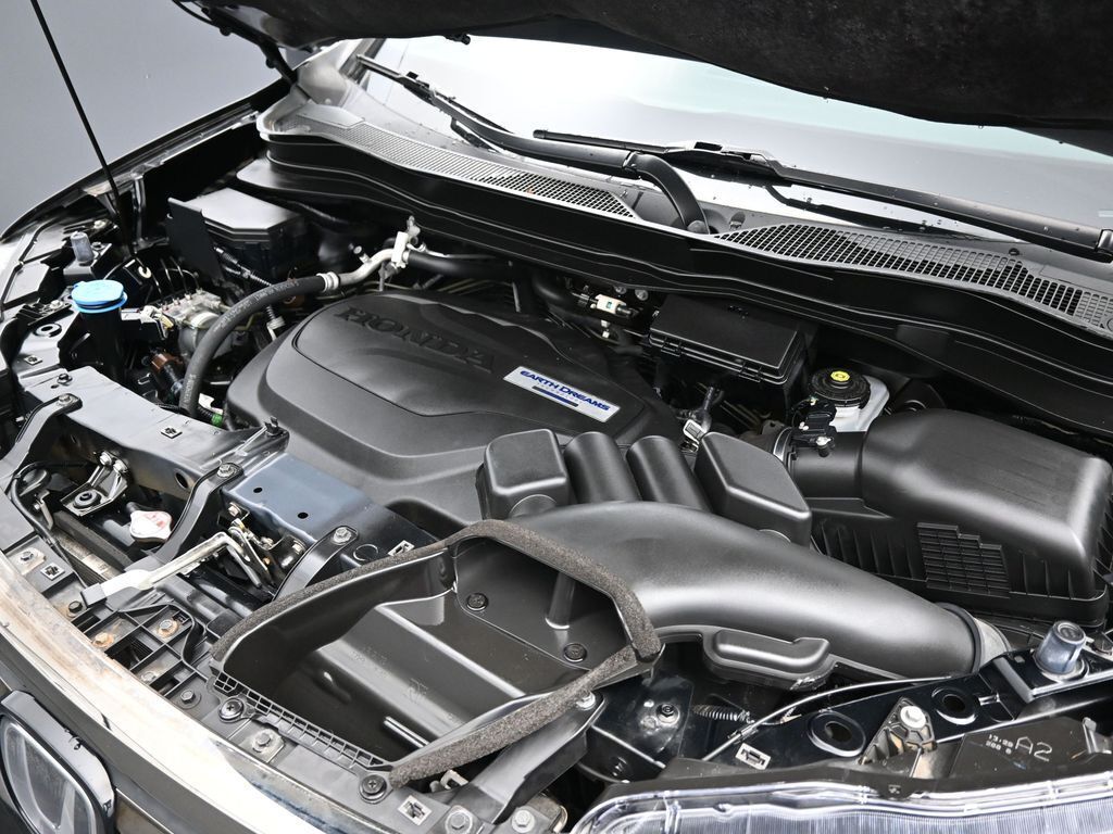 2019 Honda Ridgeline Black Edition