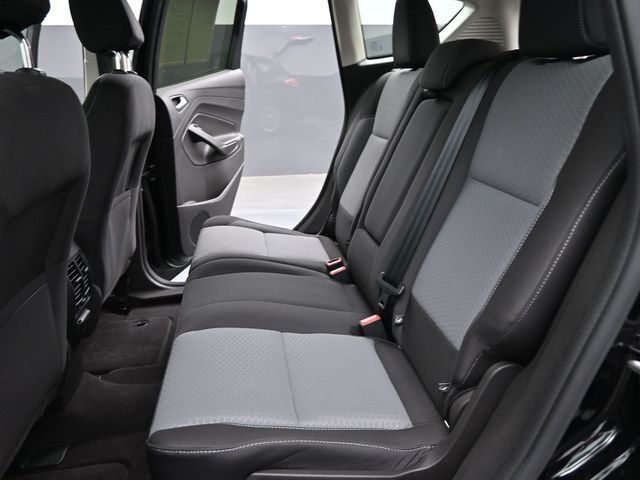 2017 Ford C-MAX Hybrid SE