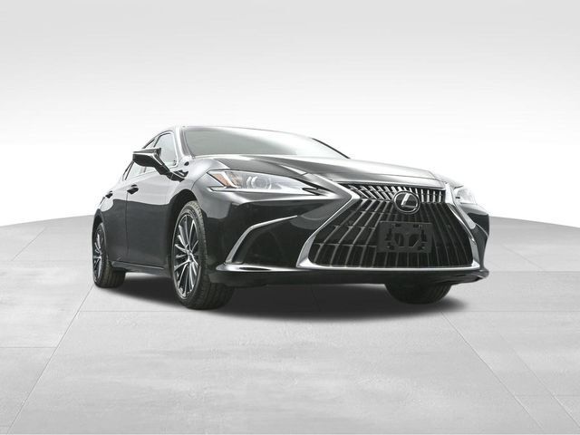 2024 Lexus ES 300h Base