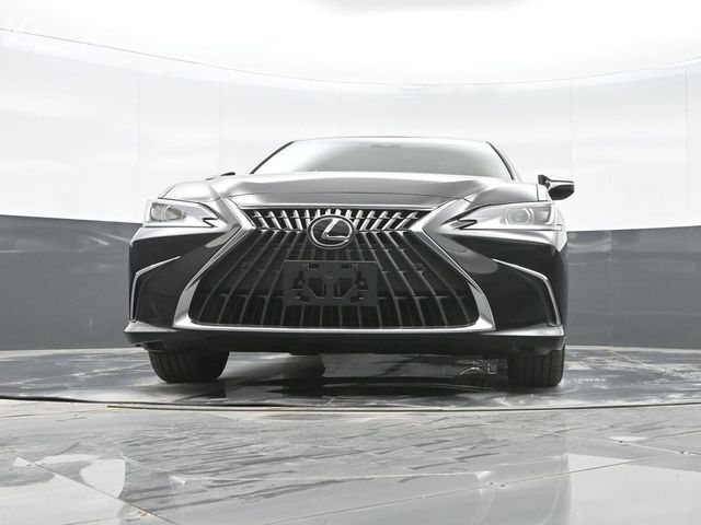 2024 Lexus ES 300h Base
