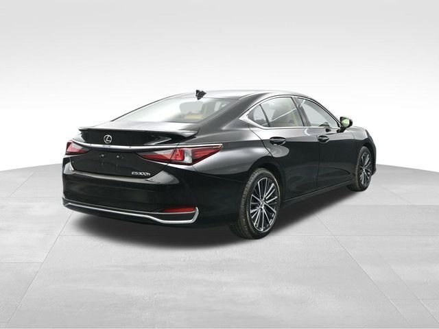 2024 Lexus ES 300h Base