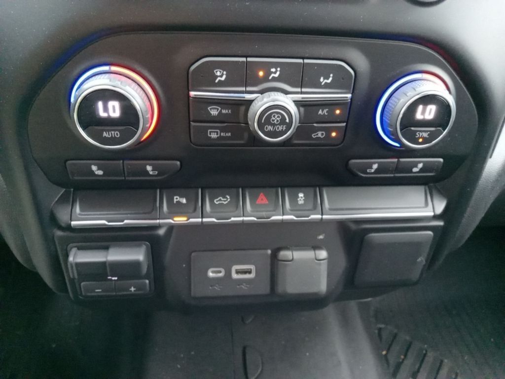 2023 Chevrolet Silverado 3500HD LT