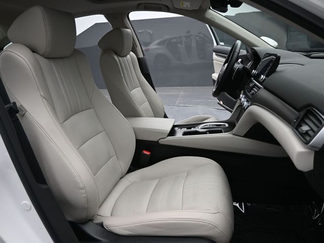 2019 Honda Accord Hybrid Touring
