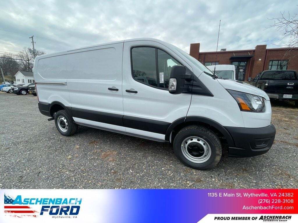 2024 Ford Transit 250