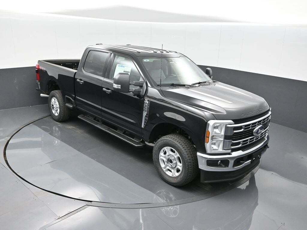 2025 Ford F-350 Super Duty XLT