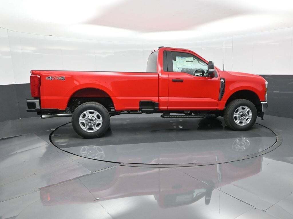 2025 Ford F-350 Super Duty XLT