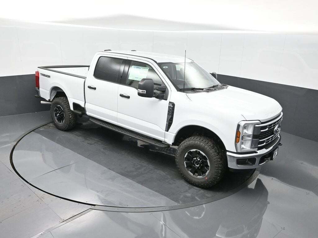 2025 Ford F-350 Super Duty XLT