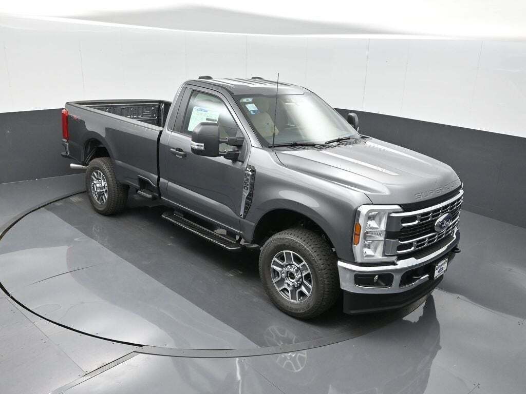 2025 Ford F-350 Super Duty XLT