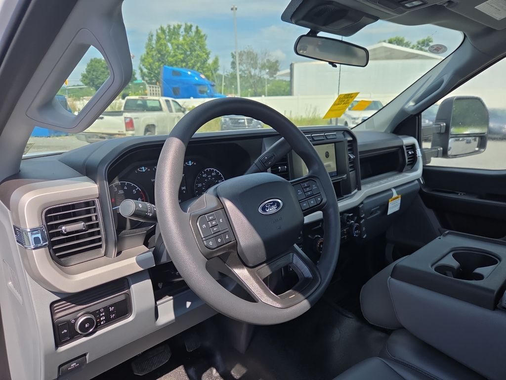 2024 Ford F-250 Super Duty XL