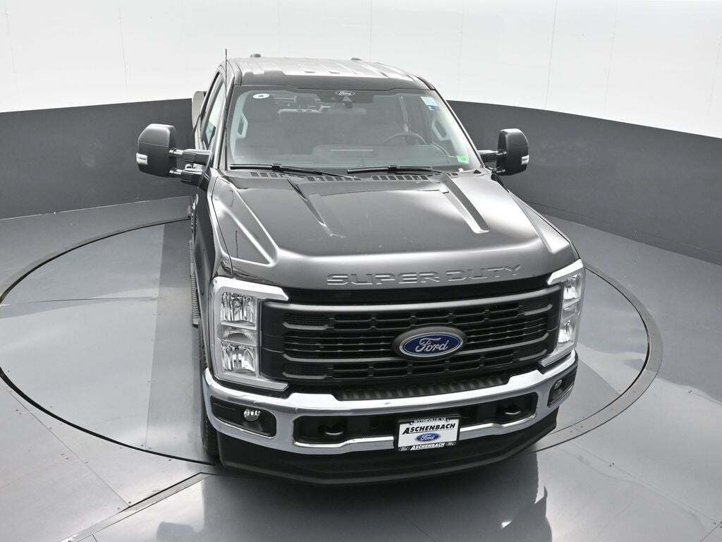 2025 Ford F-250 Super Duty XL