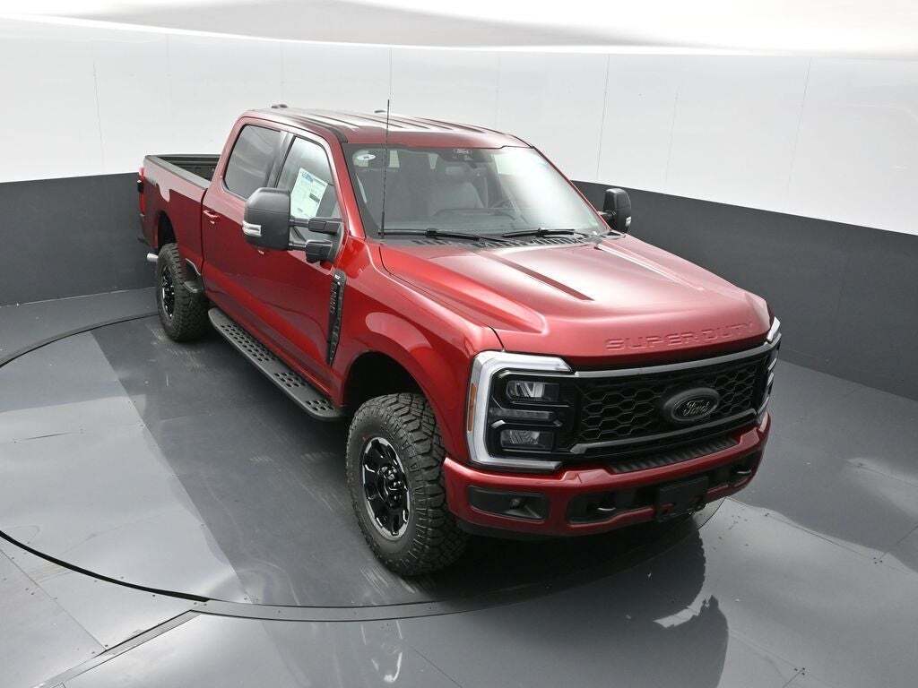 2025 Ford F-350 Super Duty XLT