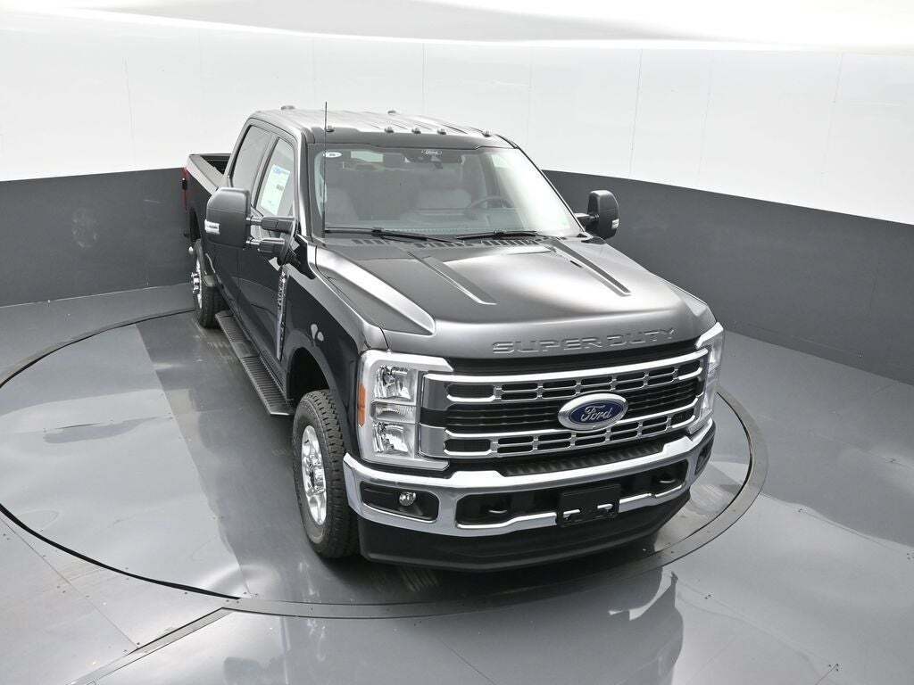 2025 Ford F-350 Super Duty XLT