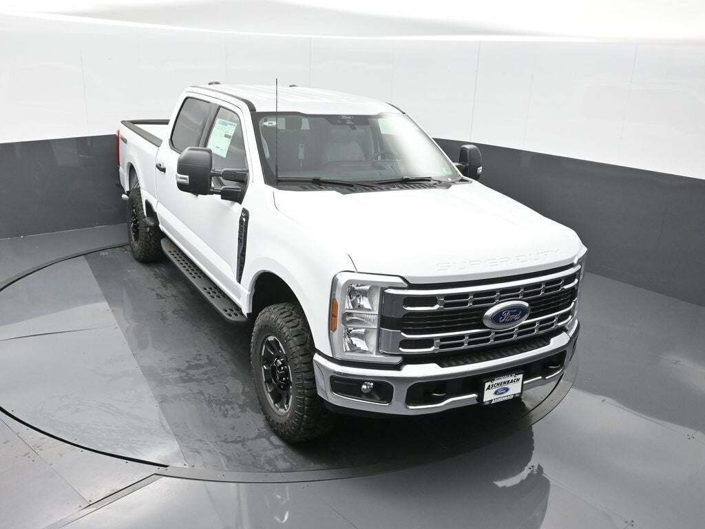 2025 Ford F-350 Super Duty XLT