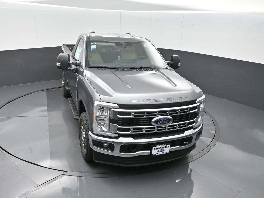 2025 Ford F-350 Super Duty XLT