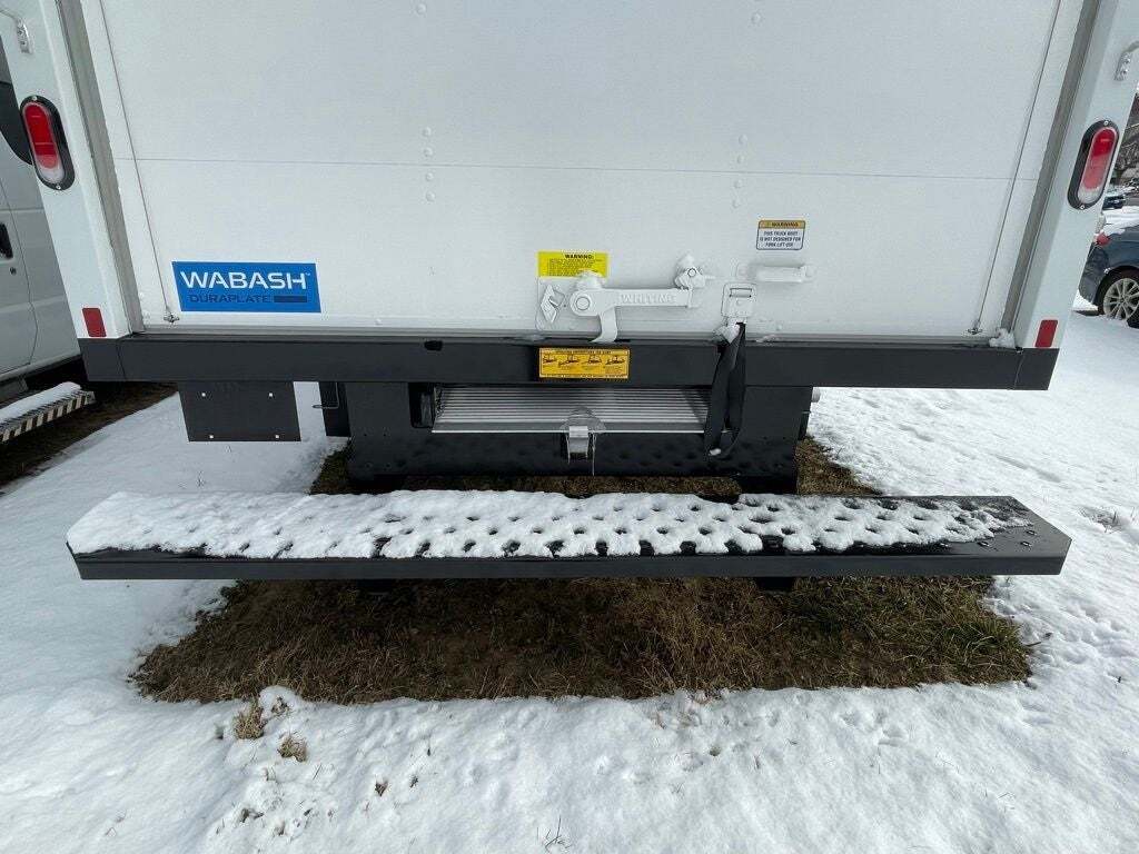 2024 Ford E-Series E-450 SD