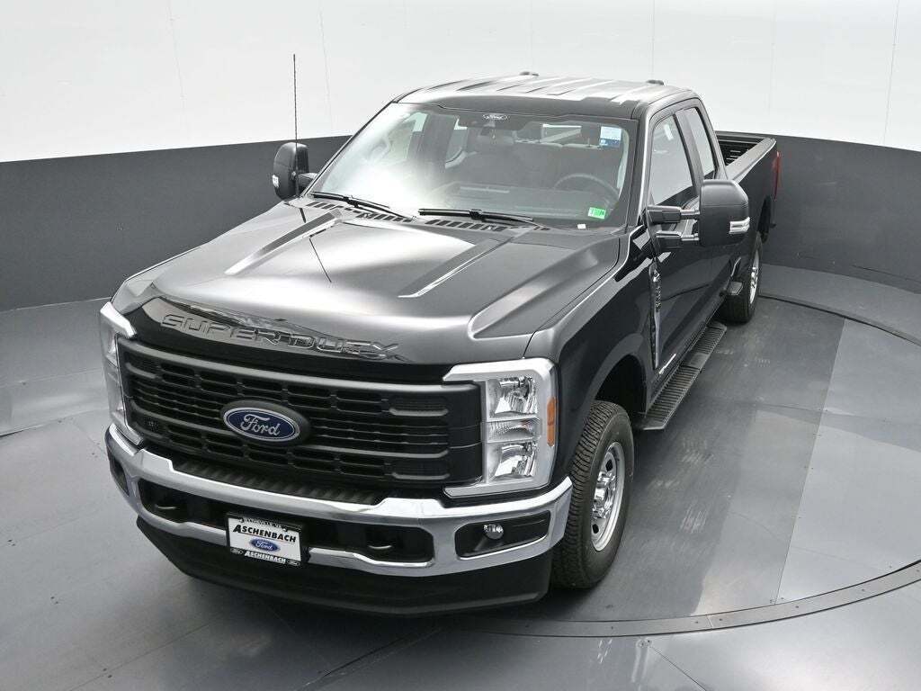 2025 Ford F-250 Super Duty XL