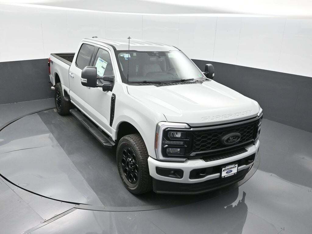 2025 Ford F-250 Super Duty XLT