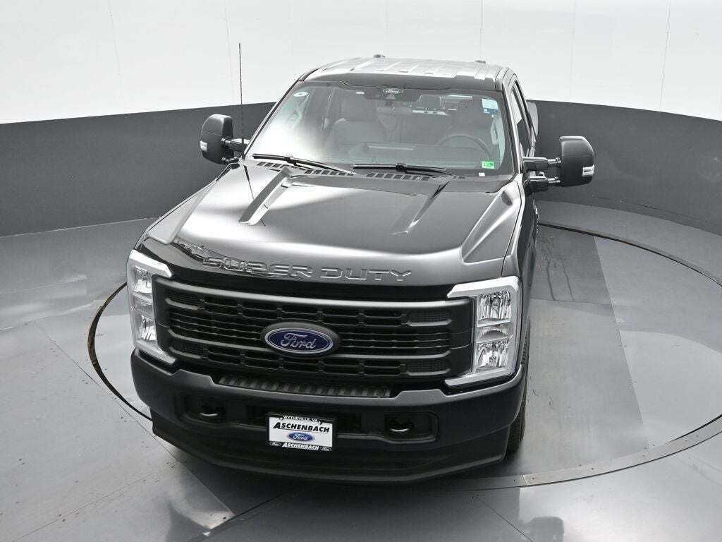 2025 Ford F-250 Super Duty XL