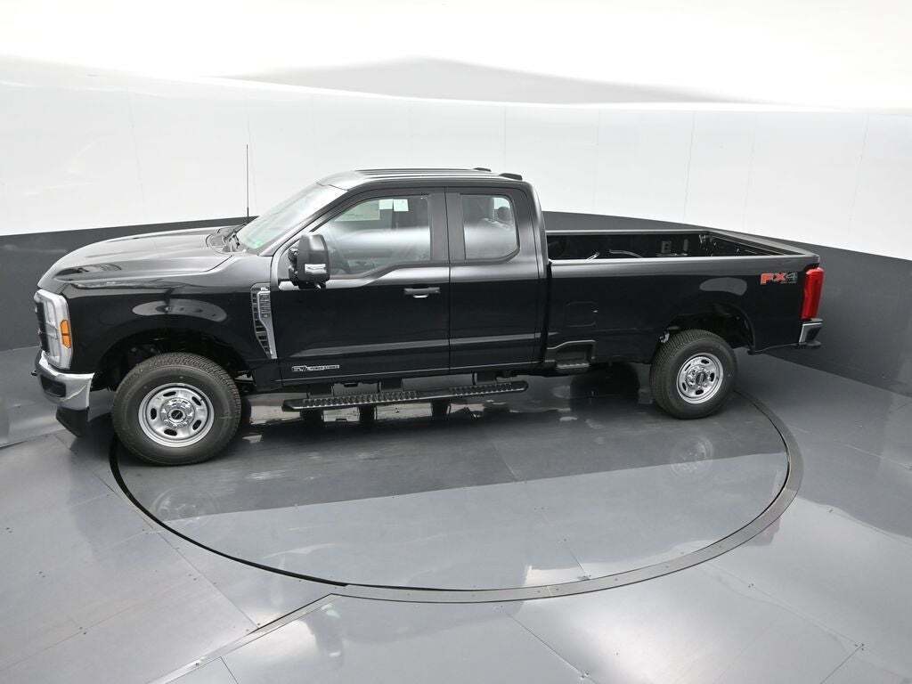 2025 Ford F-250 Super Duty XL