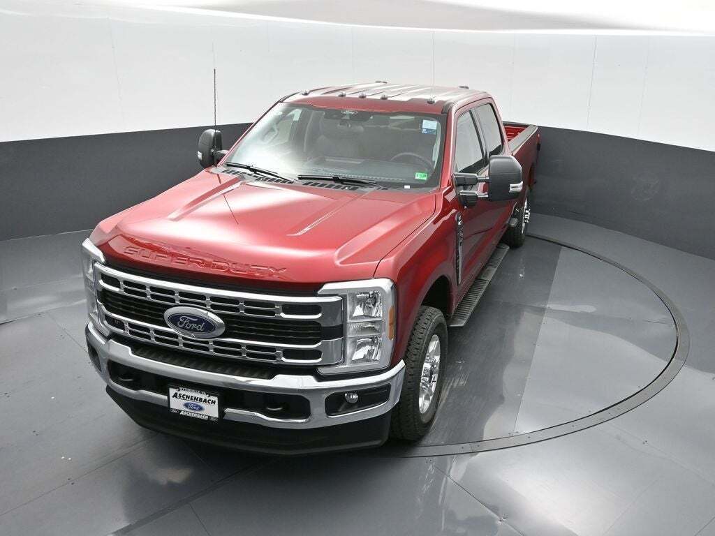 2025 Ford F-350 Super Duty XLT