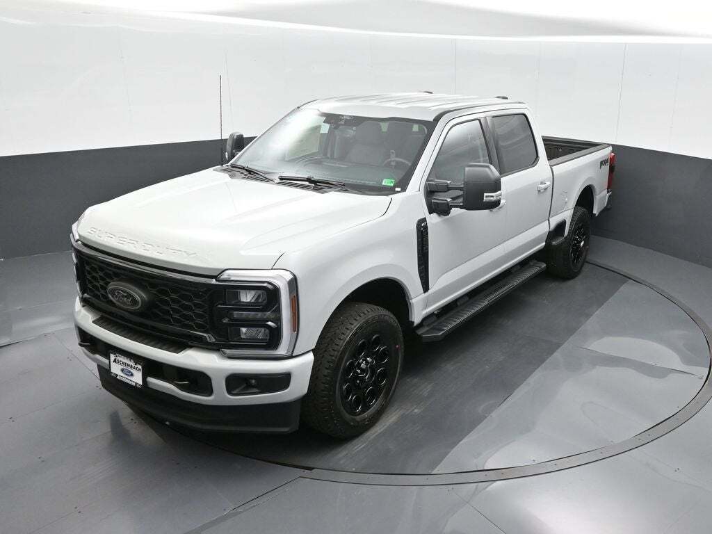 2025 Ford F-250 Super Duty XLT
