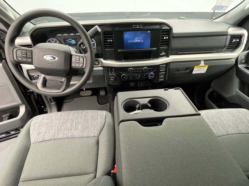 2025 Ford F-250 Super Duty XLT