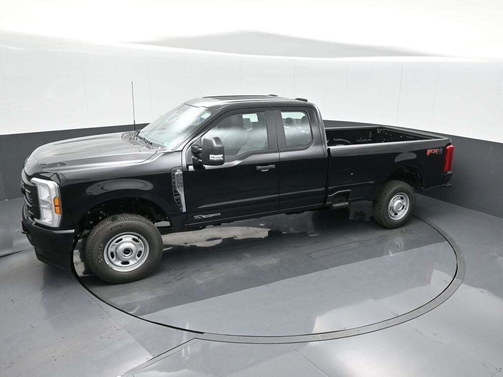 2025 Ford F-250 Super Duty XL