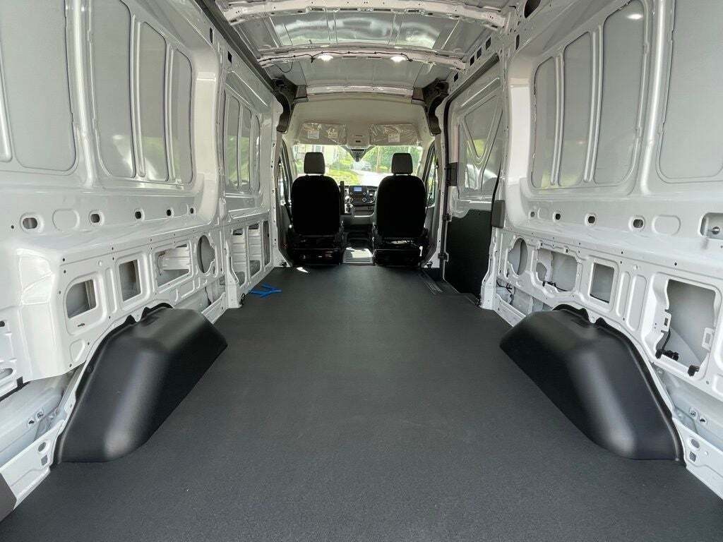 2024 Ford Transit 250
