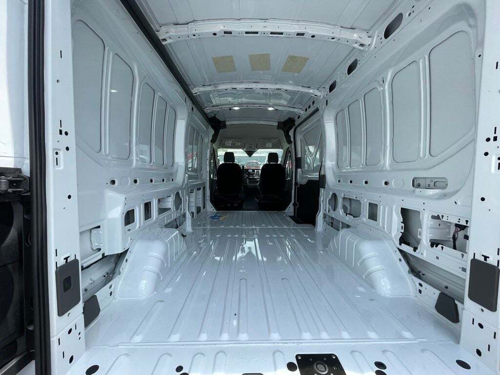 2025 Ford Transit 250