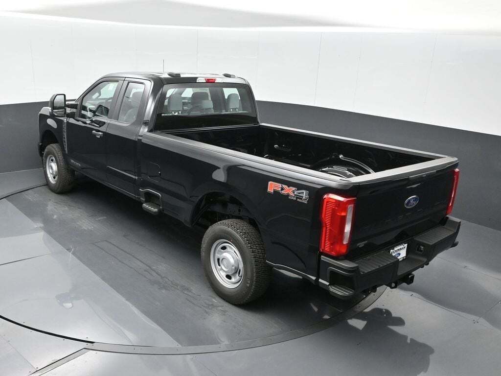 2025 Ford F-250 Super Duty XL