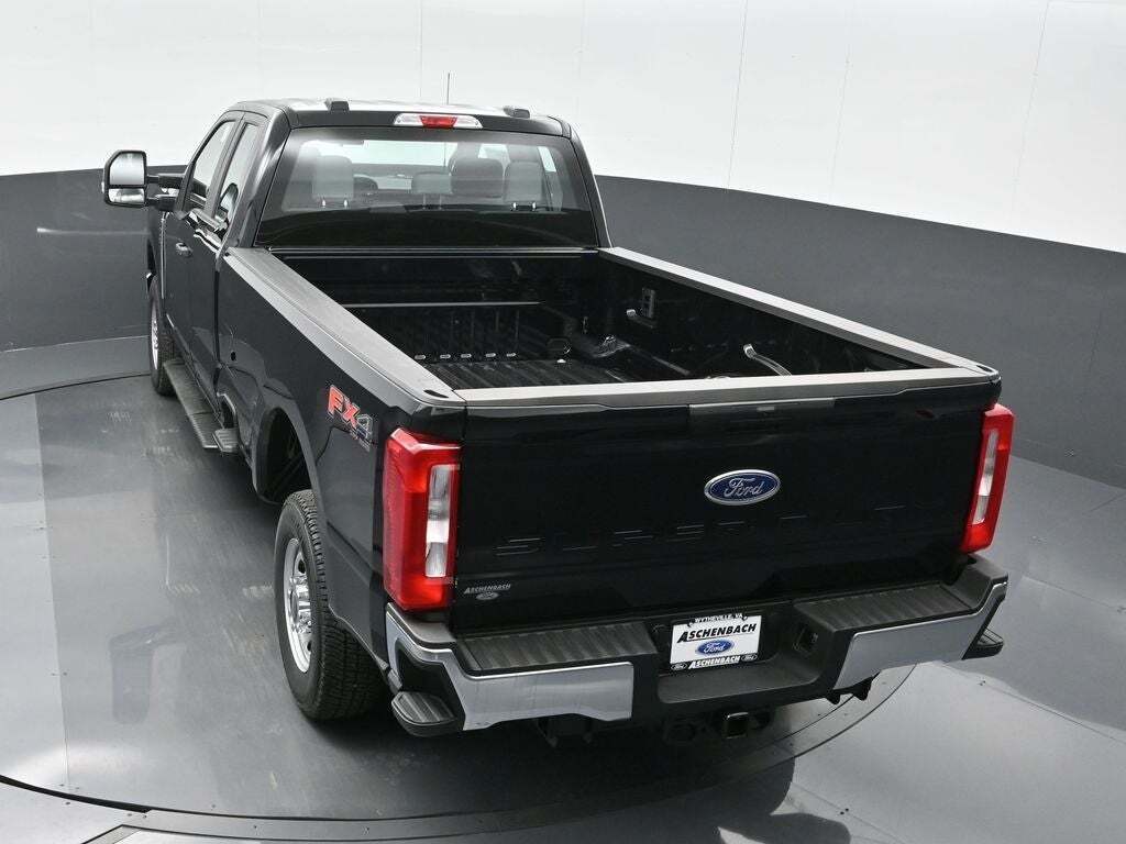 2025 Ford F-250 Super Duty XL