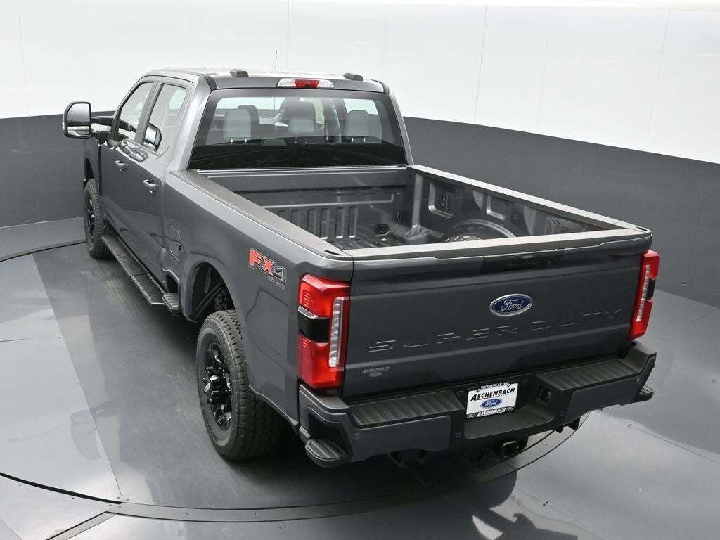 2025 Ford F-250 Super Duty XL