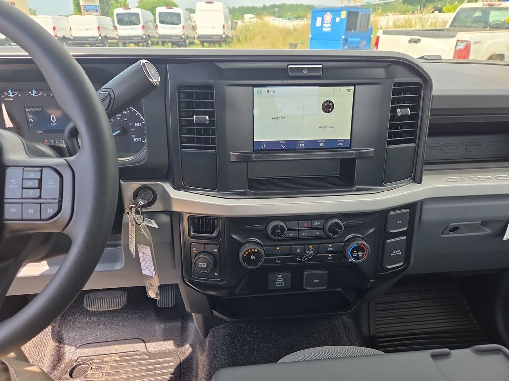 2025 Ford F-250 Super Duty XLT