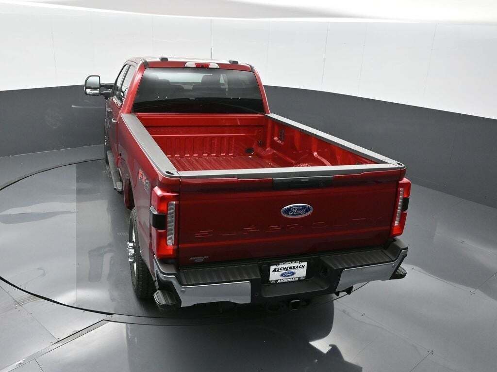 2025 Ford F-350 Super Duty XLT