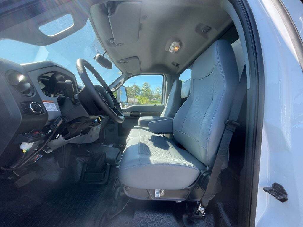 2024 Ford F-650 Super Duty 