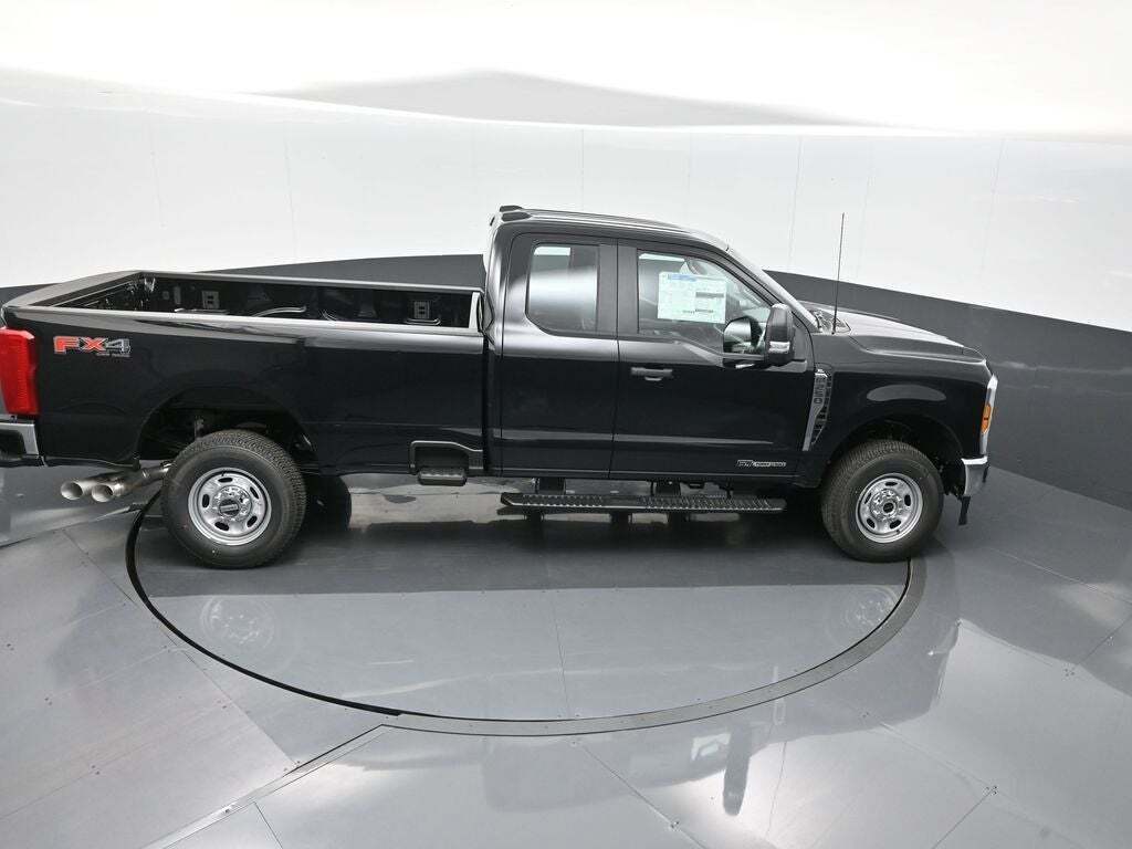 2025 Ford F-250 Super Duty XL