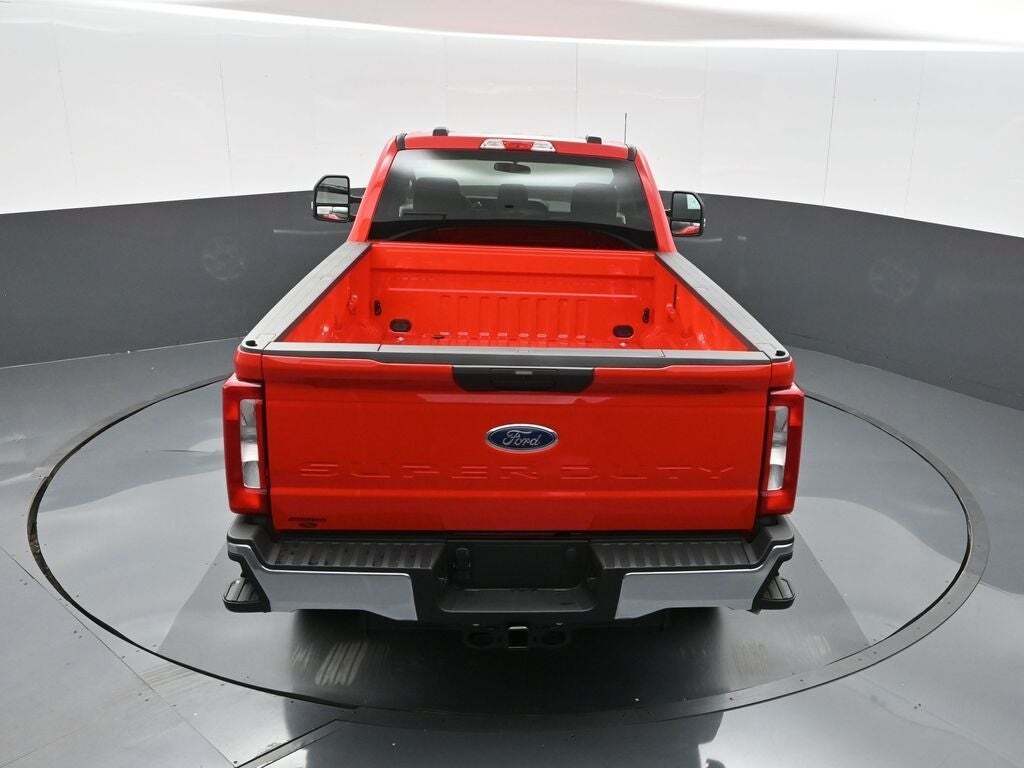 2025 Ford F-350 Super Duty XLT