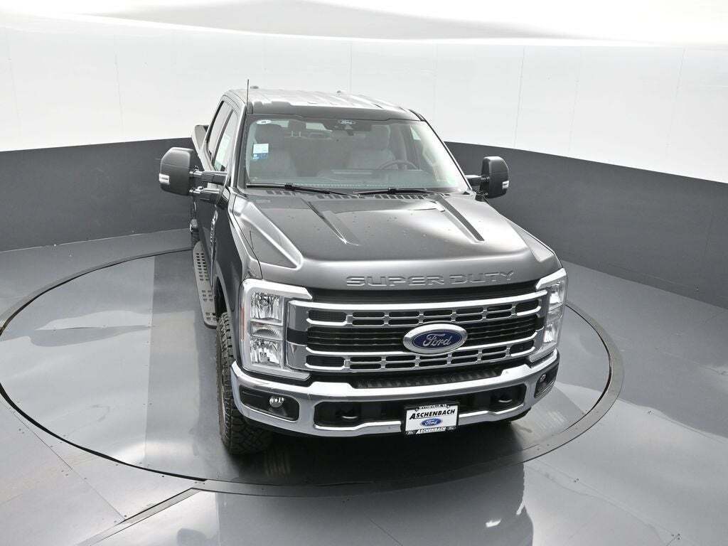 2025 Ford F-350 Super Duty XLT