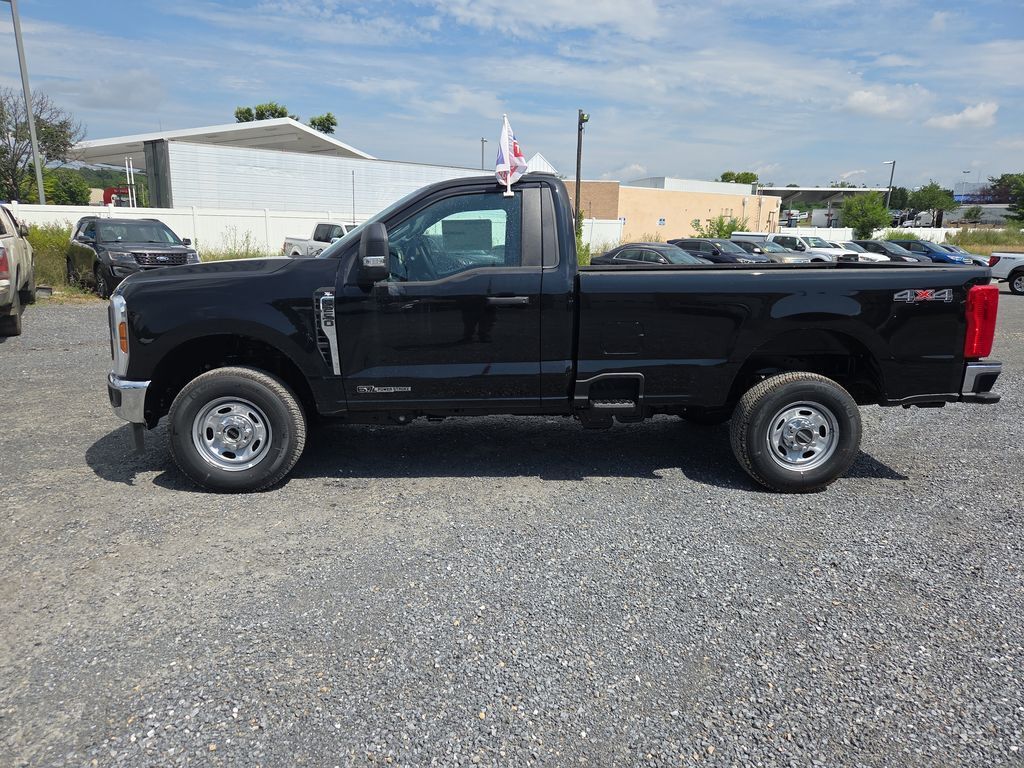 2025 Ford F-250 Super Duty XLT