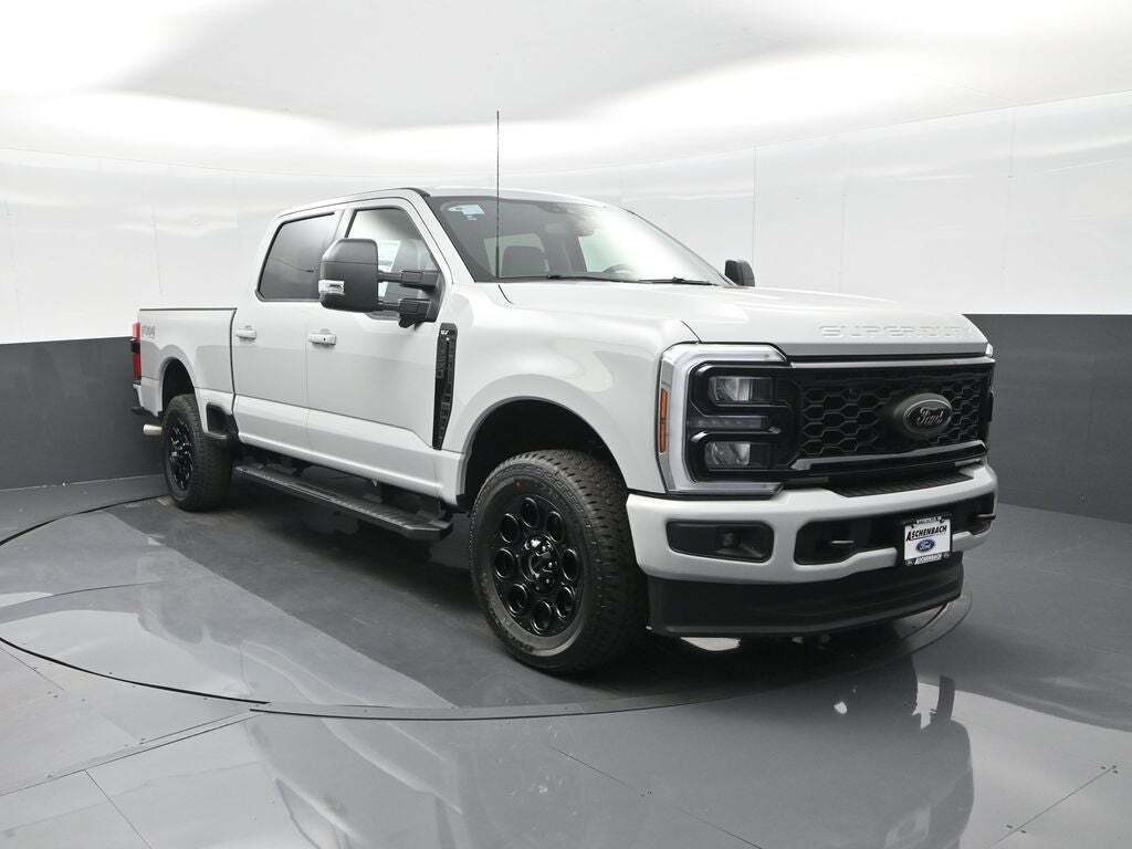 2025 Ford F-250 Super Duty XLT