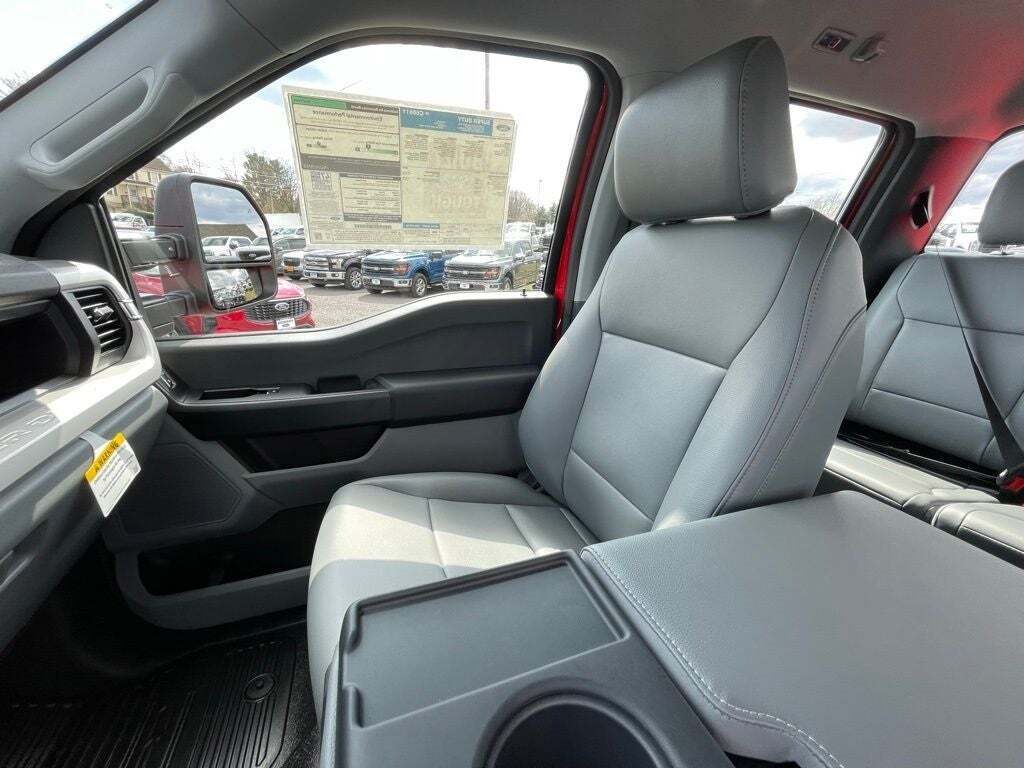 2025 Ford F-250 Super Duty XL
