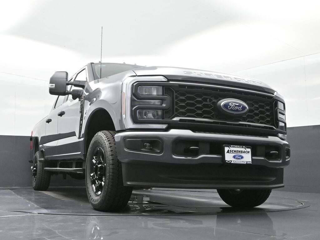 2025 Ford F-250 Super Duty XL