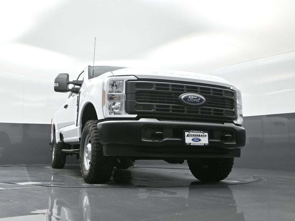 2025 Ford F-250 Super Duty XL