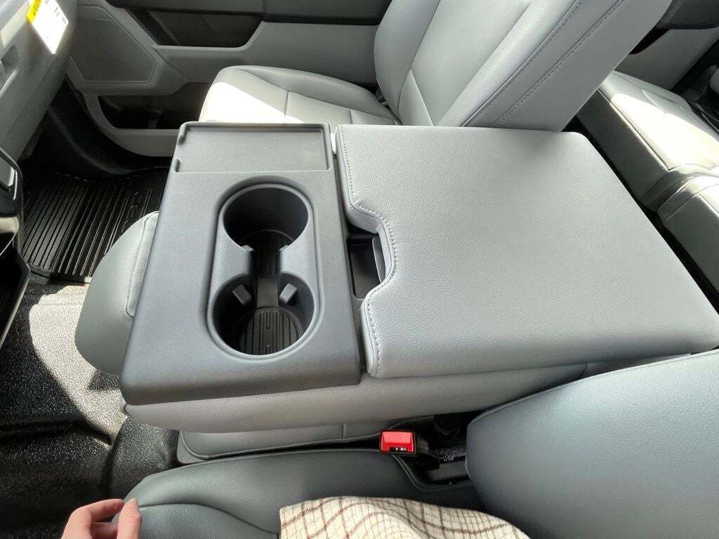 2025 Ford F-250 Super Duty XL