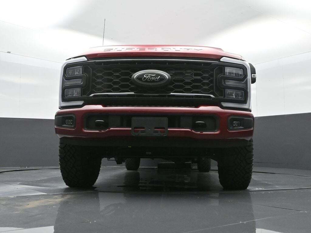 2025 Ford F-350 Super Duty XLT