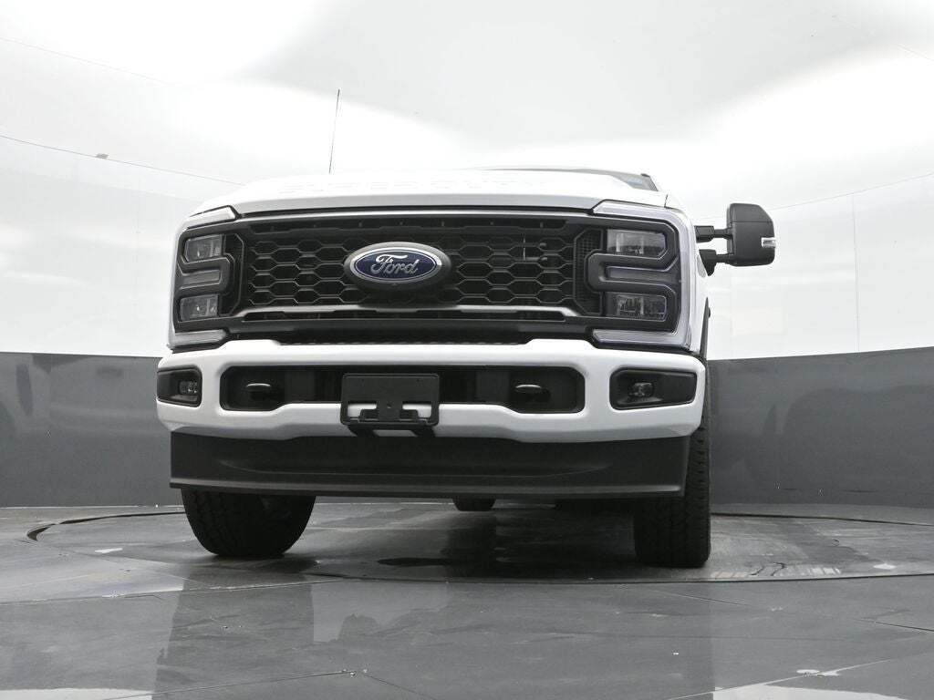 2025 Ford F-350 Super Duty XL